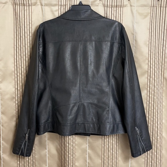 Faux Leather Black Moto Jacket - Picture 6 of 10